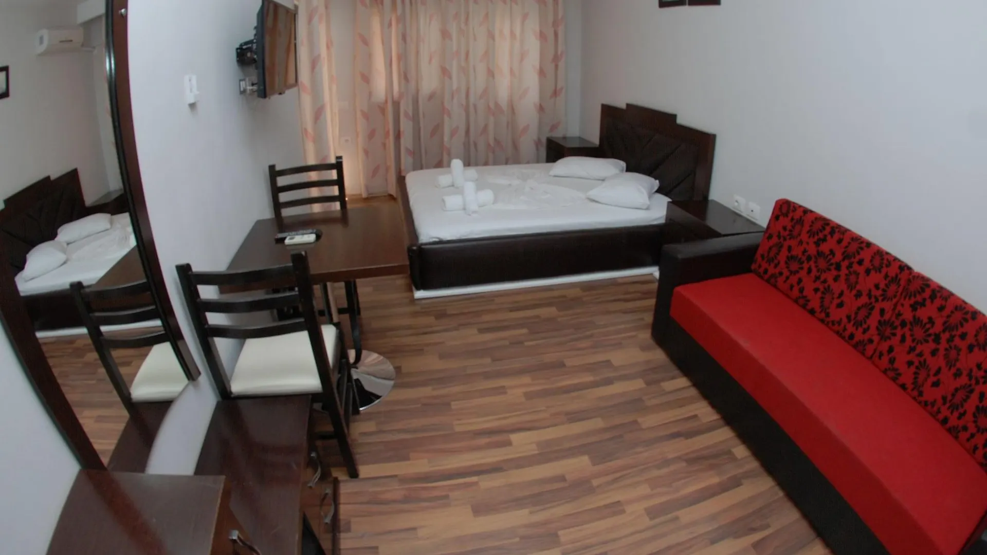Hotel Iliria Sarande