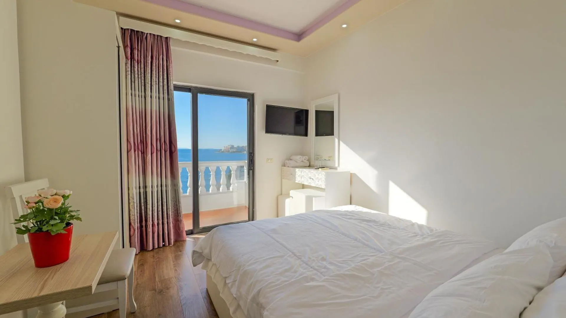 Hotel Iliria Sarande Albania