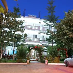 Hotel Rixhi, Sarandë