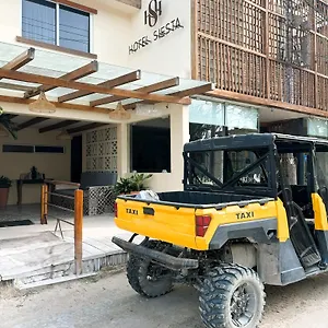 https://hotel-siesta-holbox.quintano-roohotels.com